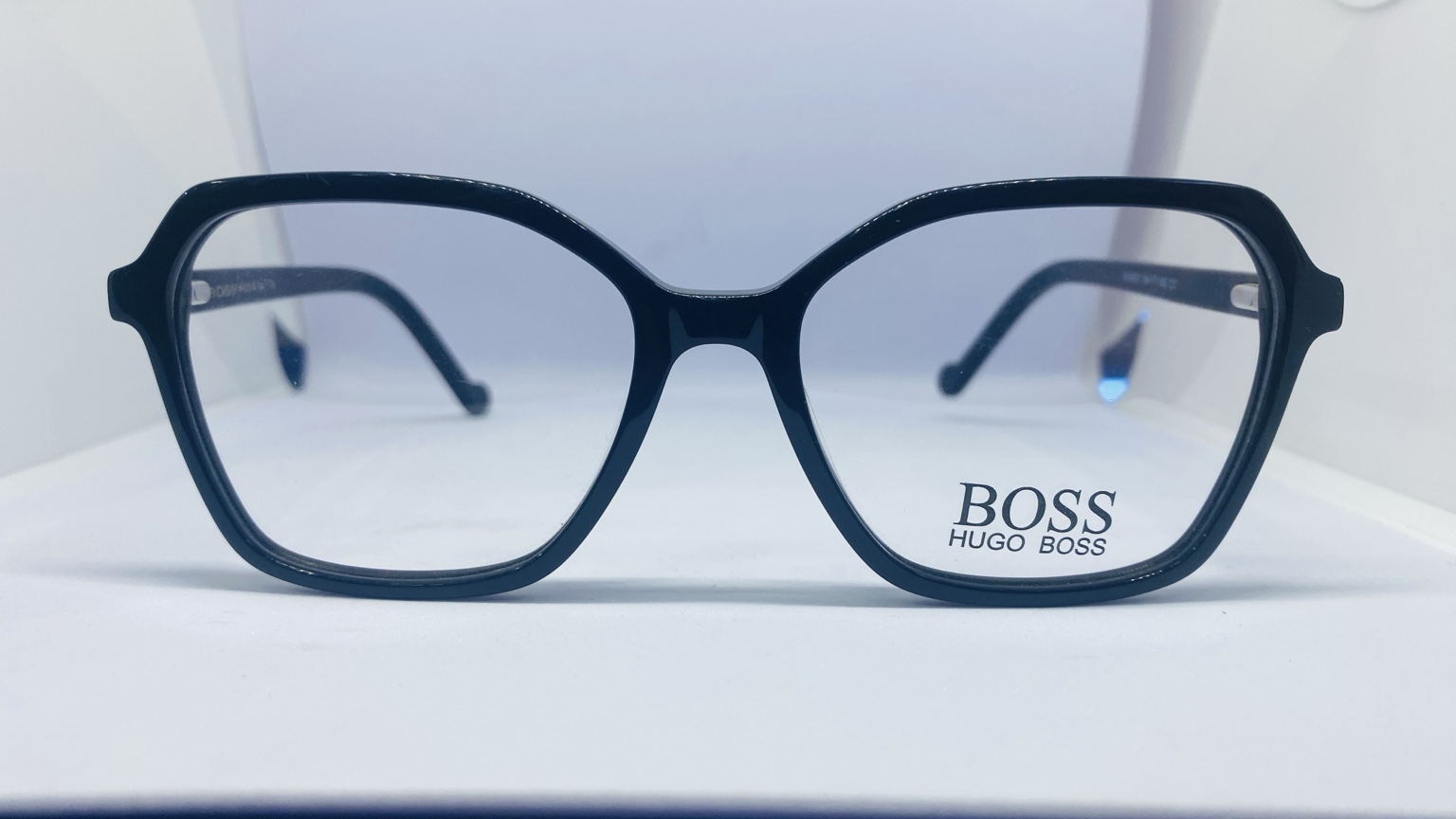 Black optical frame